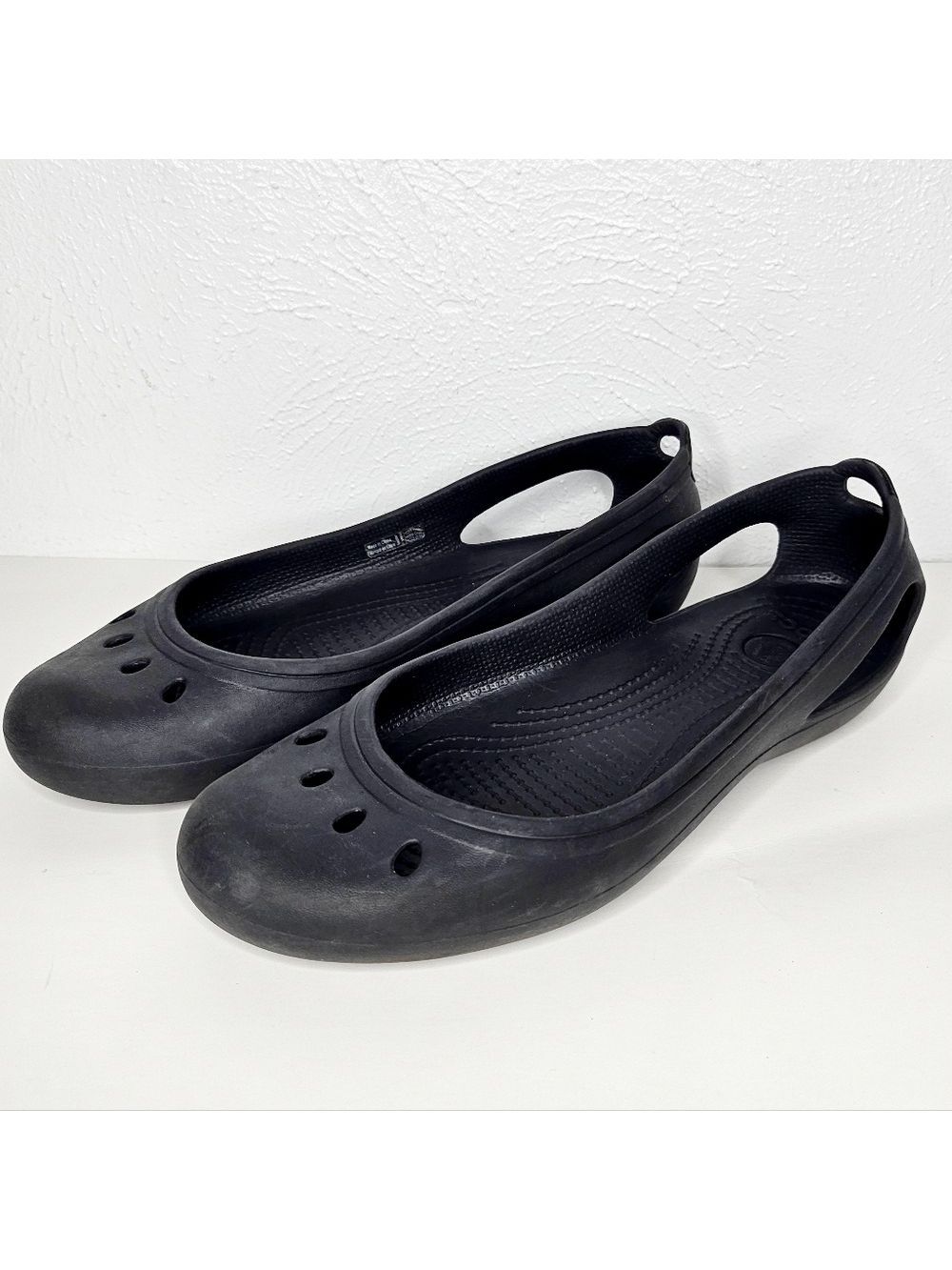 Crocs Kadee Black Close Toe Shoes Women's Size 10